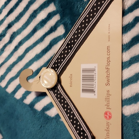 SWITCH FLOPS - Picture 5 of 7